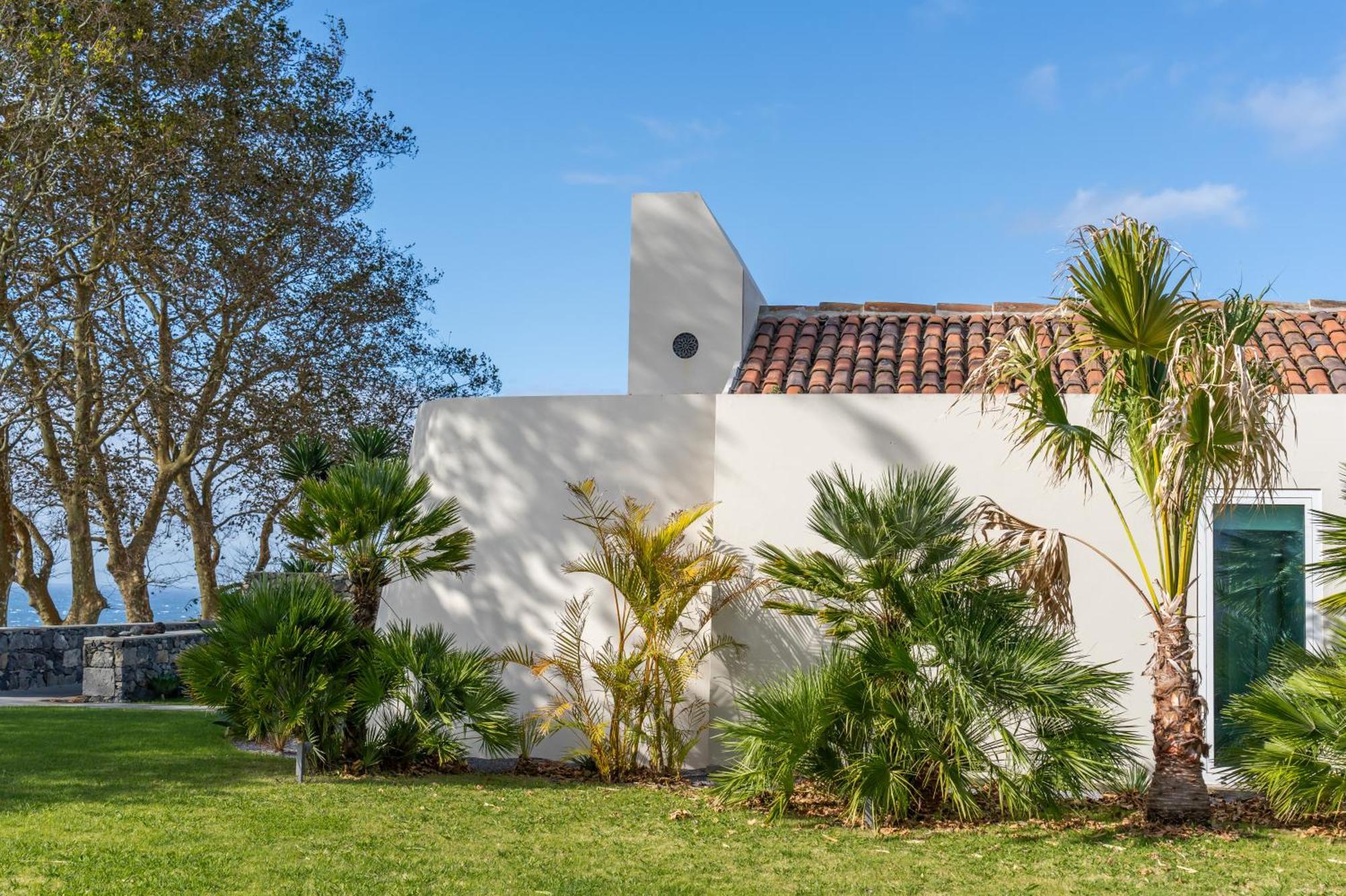 Sensi Azores Nature And Spa Ginetes Quarto foto The house of the artist in 2019