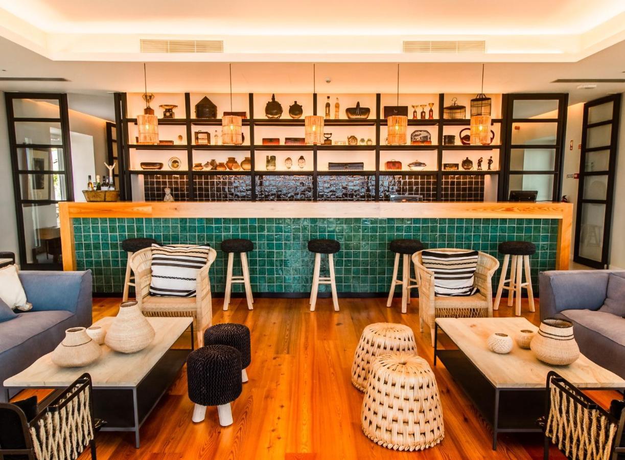 Sensi Azores Nature And Spa Ginetes Exterior foto The bar at the hotel